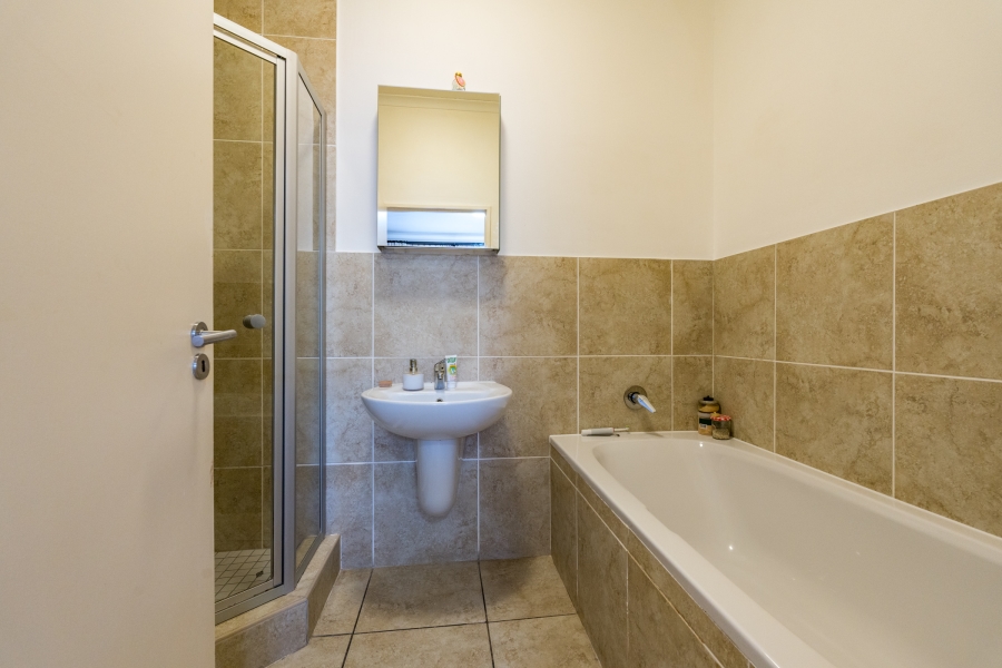 To Let 3 Bedroom Property for Rent in Century City Western Cape